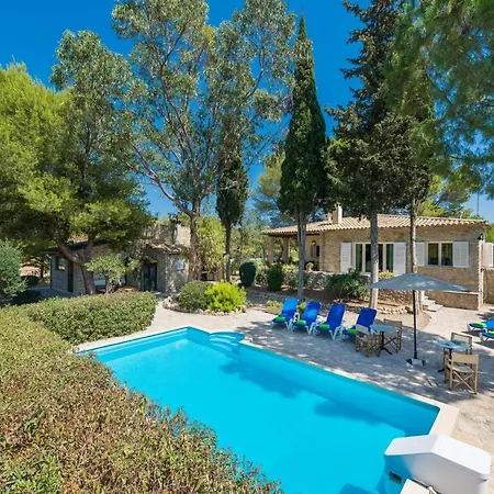 Reure Villa