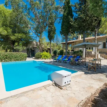 Villa Reure *